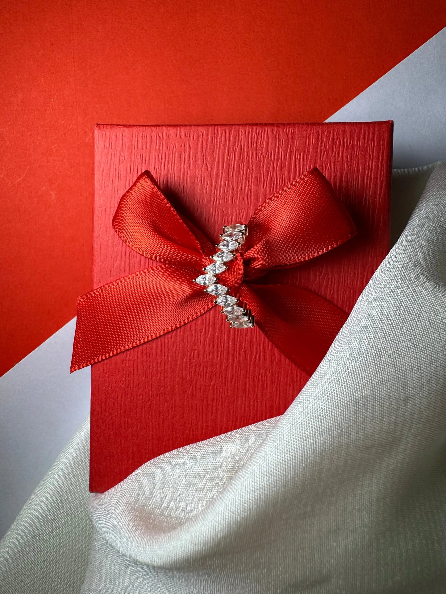 Radiant Empress Silver Ring Nysa