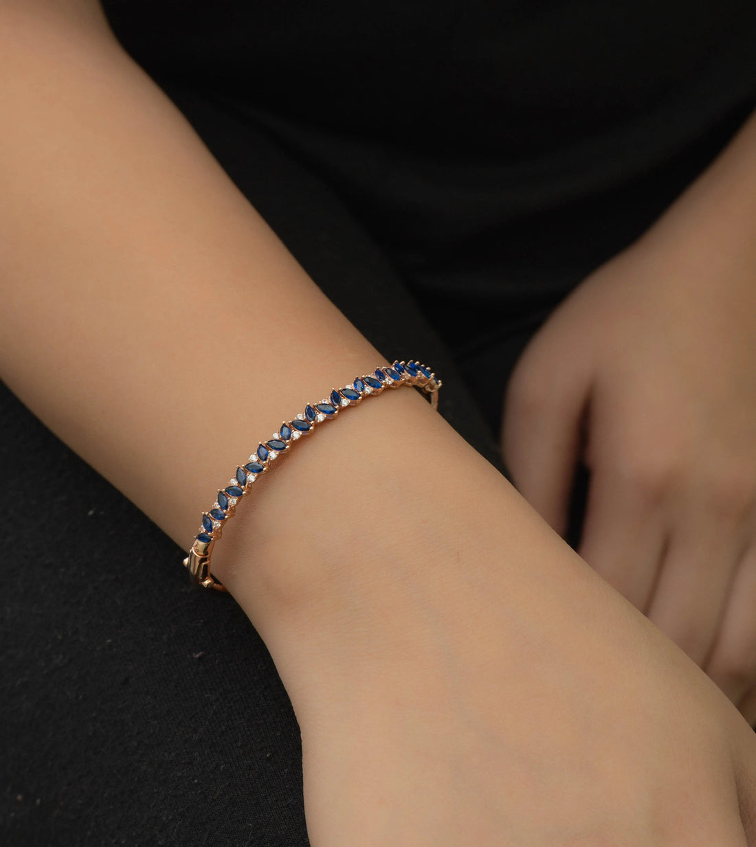 Best Silver Jewellery Gift Ideas for Her (Anniversary, Birthday, Festivals)